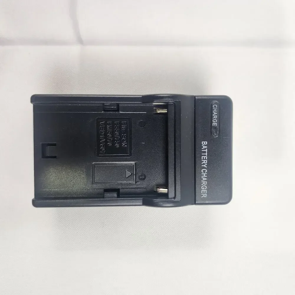 Generic Battery Charger for Sony F550/750 FM50/70 VBD1/V607 Camera Batteries